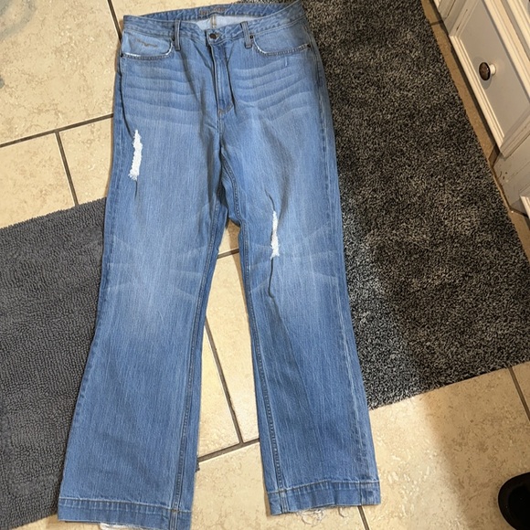 Barely Used Kimes Ranch Jeans!! - Picture 6 of 8